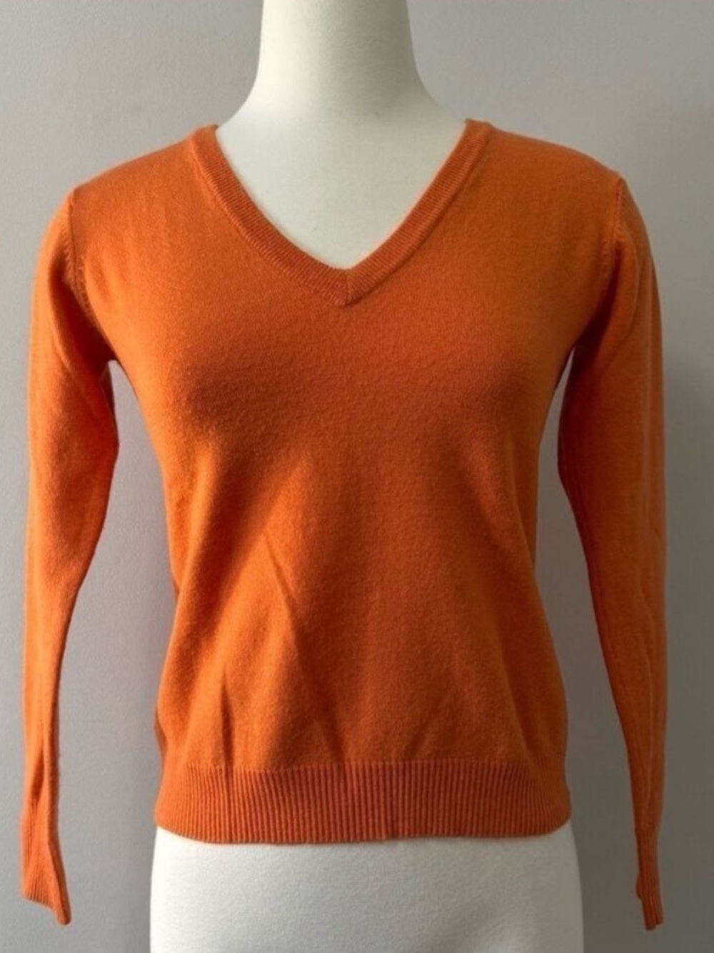 Vintage Club Monaco Wool Blend Orange V neck Sweater SZ Small